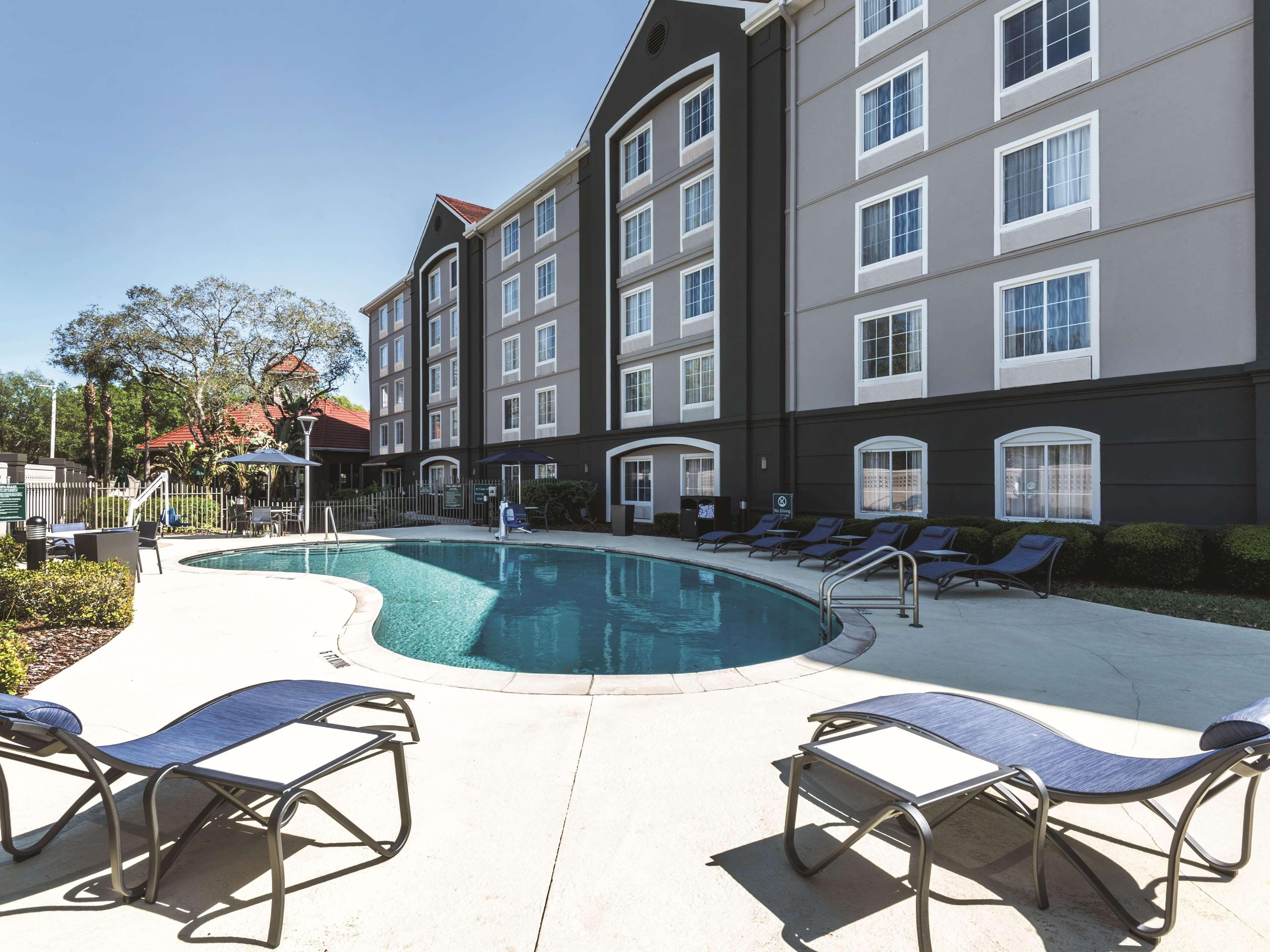 La Quinta By Wyndham Orlando Lake Mary Exterior foto